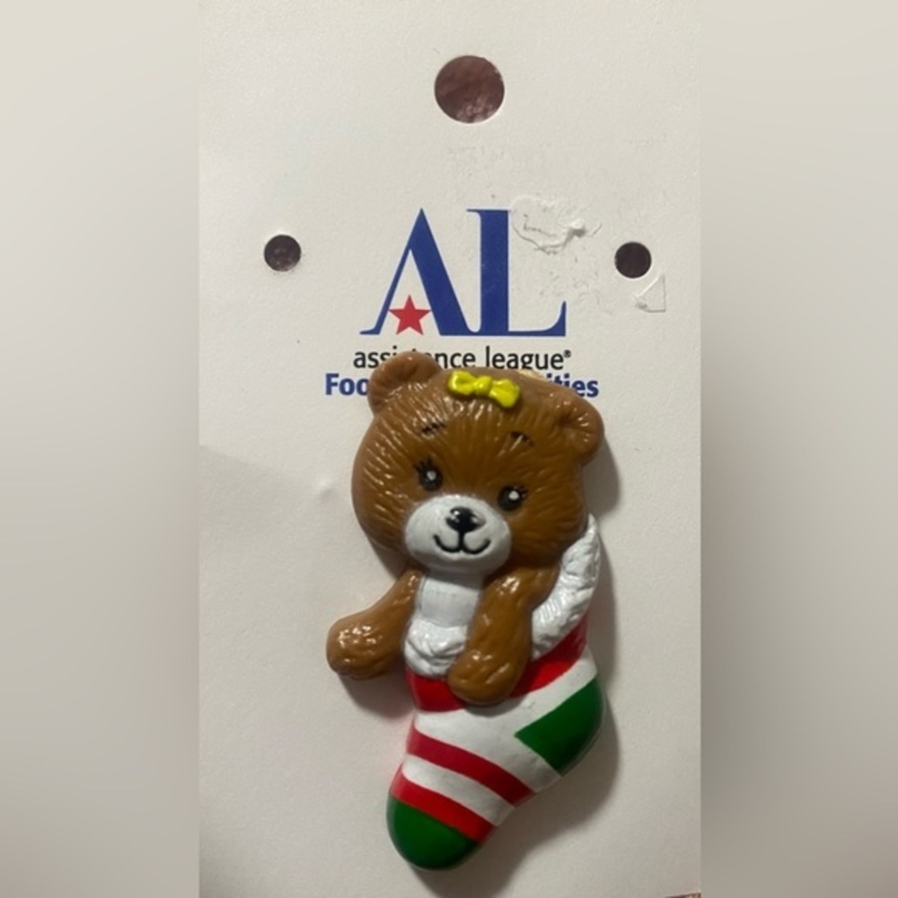 Vintage 1980 RUSS Bear in Stocking Pin Christmas Holiday